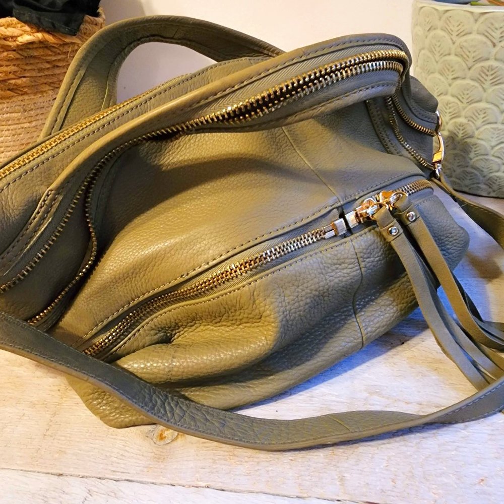 Kelsi Dagger Bag Green
